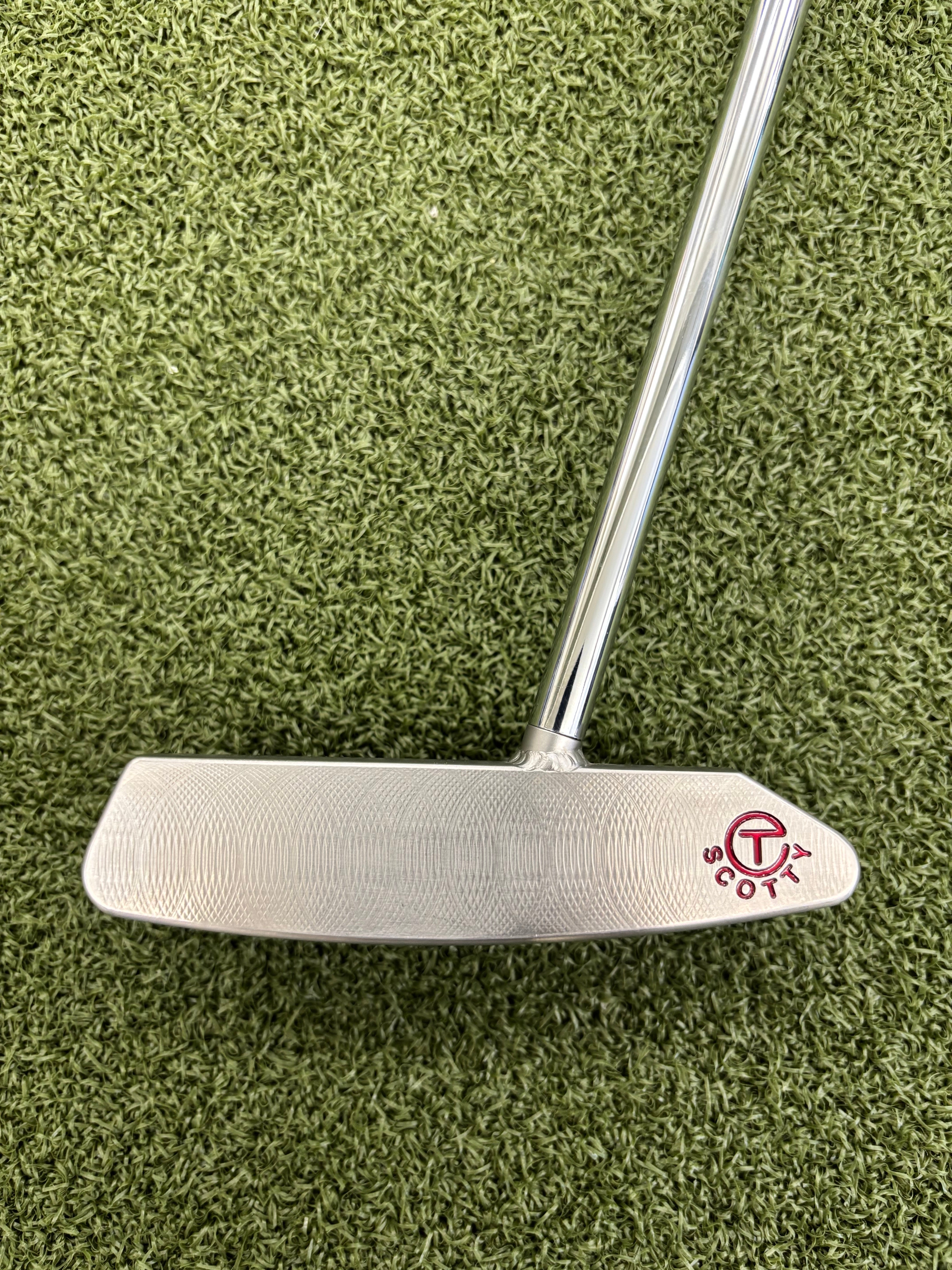 Scotty Cameron Studio Select Newport 2.6 Circle T Putter (B99