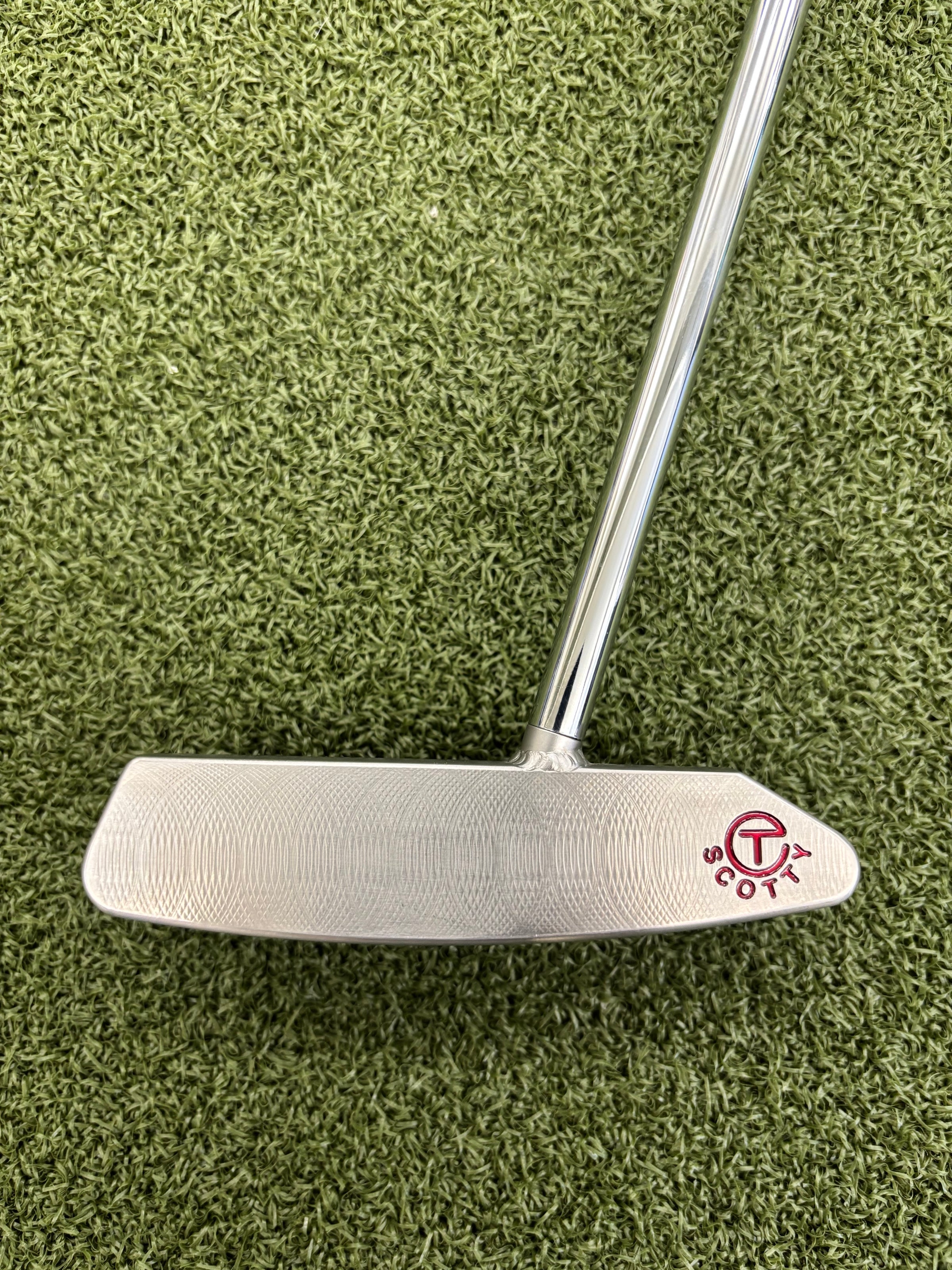 Scotty Cameron Studio Select Newport 2.6 Circle T Putter (B99