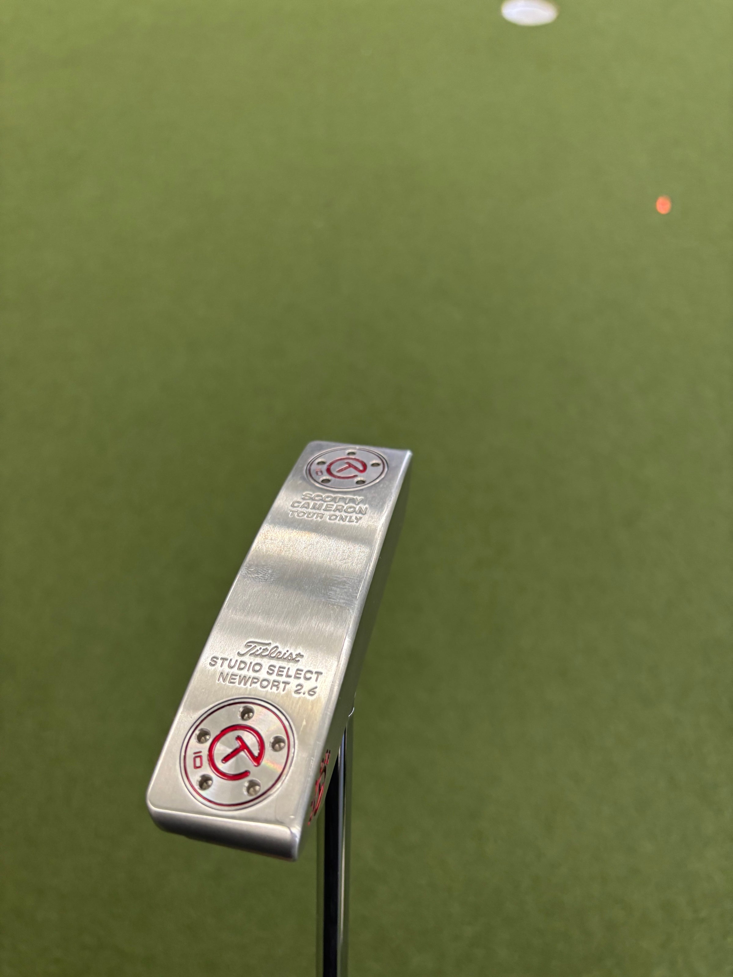 Scotty Cameron Studio Select Newport 2.6 Circle T Putter (B99