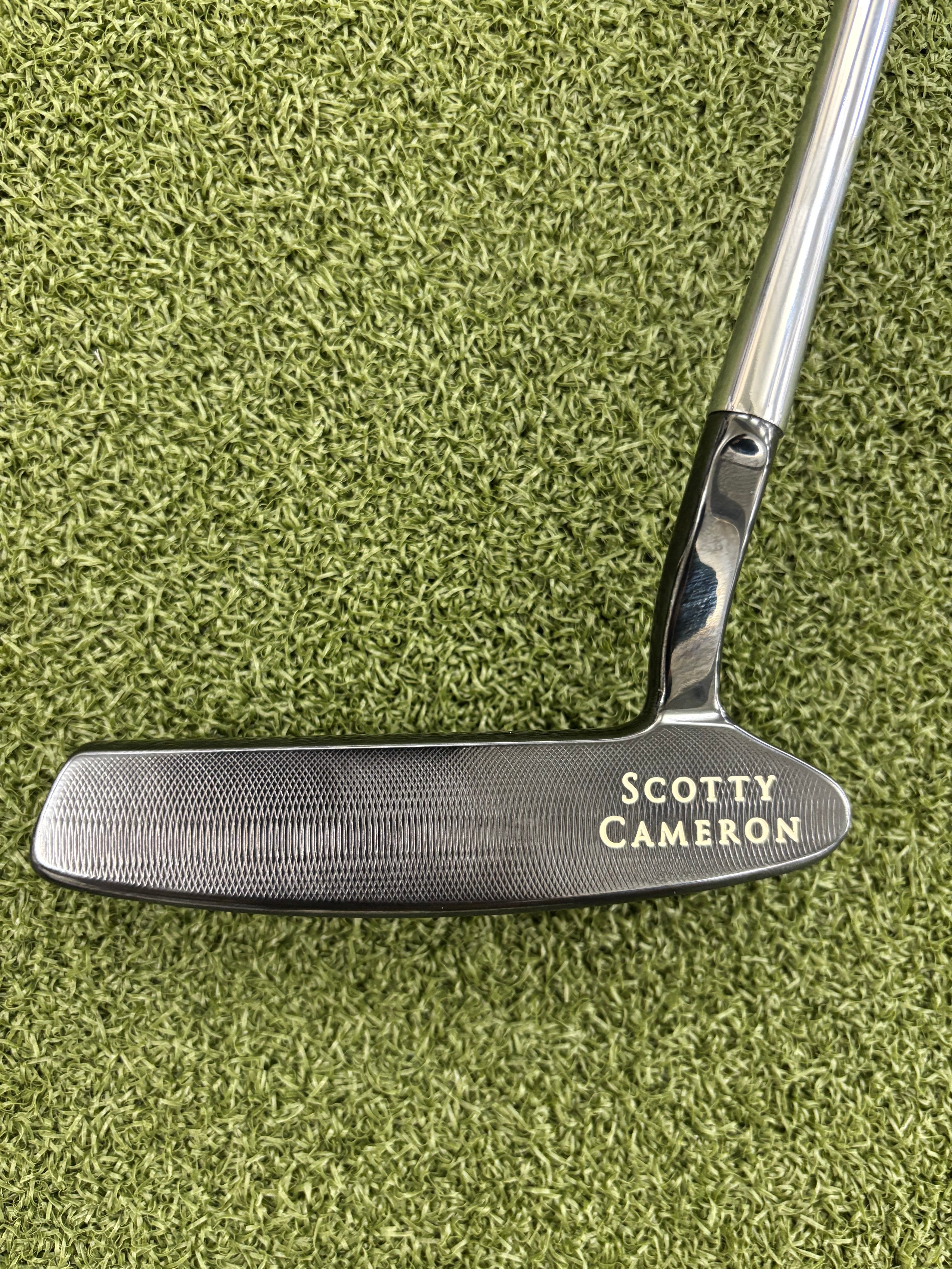 ヨッシー。Scotty Cameron Scotty Cameron Classics Santa Fe Putter (B60) | The Putter Library